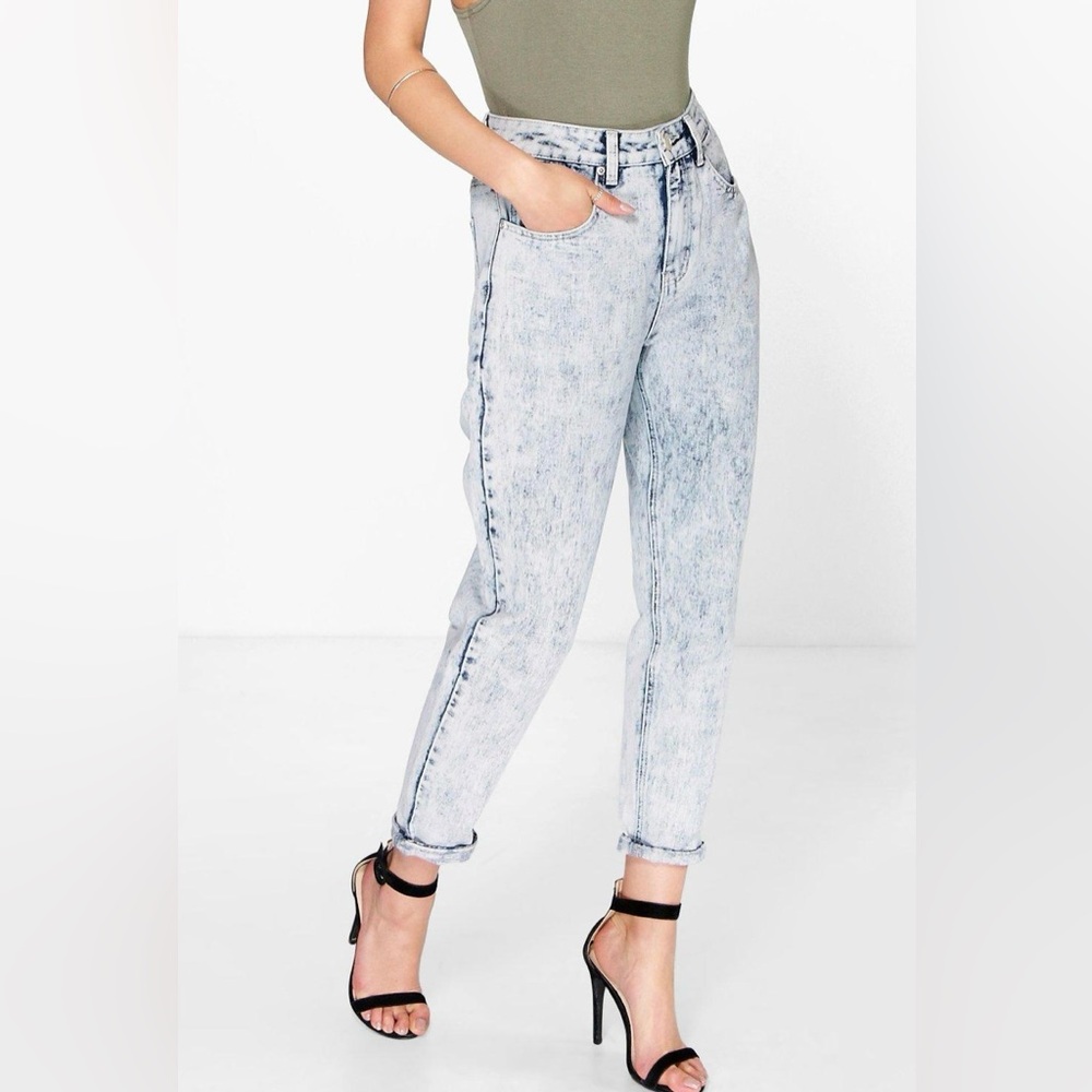 SOPHIE HIGH WAIST ACID WASH MOM JEANS